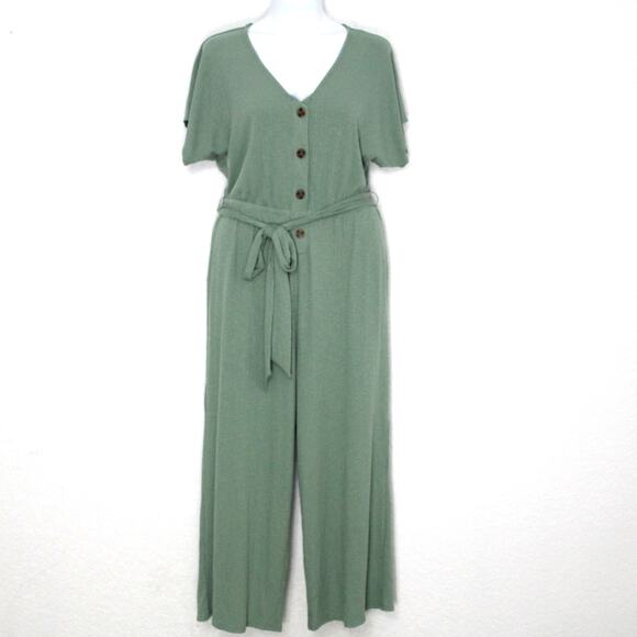 Lane Bryant Short-Sleeve Utility Jumpsuit Size 14/16 NWT V-Neck - Picture 1 of 7
